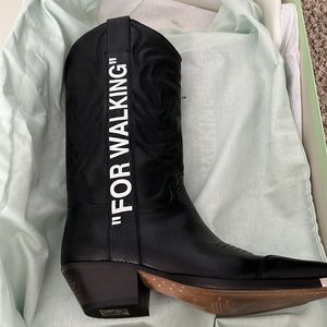 Off-white c/o virgil abloh for walking boots. Size 39. Worn once